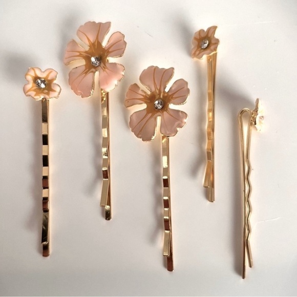 Beautiful Posie Pins from Anthro! - Picture 2 of 2